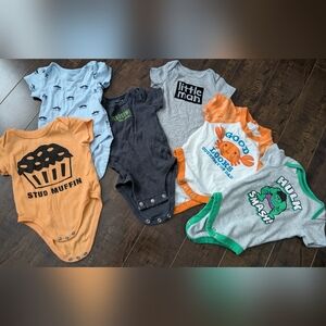 Bundle of 6 boy onesies